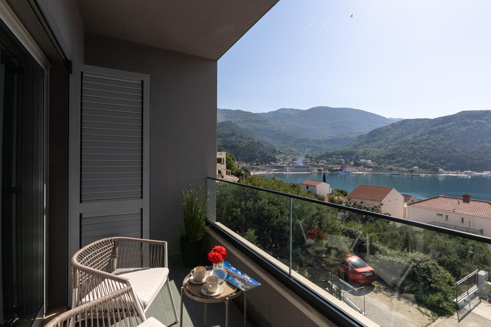 Luxury Apartments Blue Moon - New Apartments Slano Bagian luar foto
